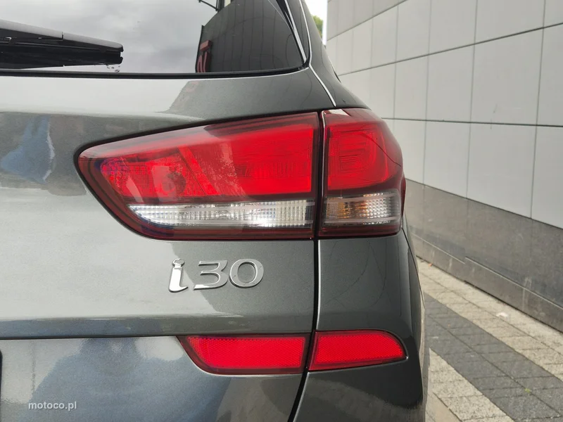 Hyundai i30 27