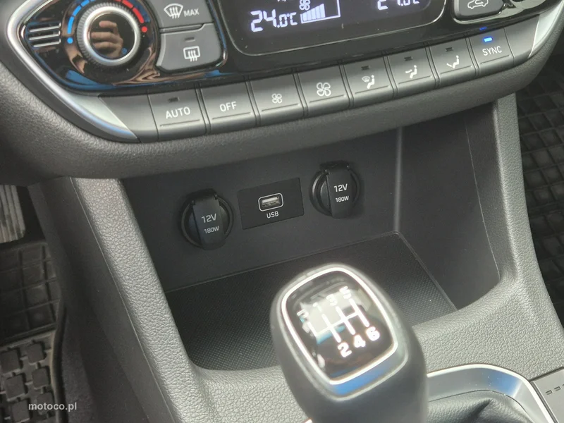 Hyundai i30 37