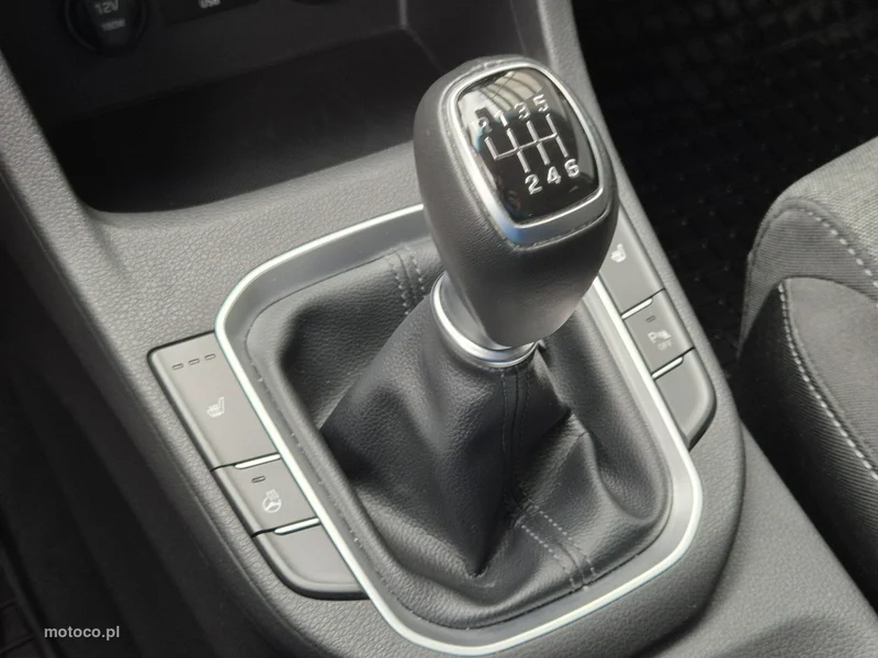 Hyundai i30 38