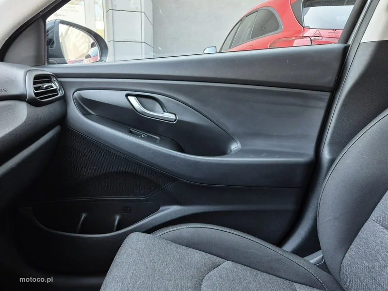 Hyundai i30 37