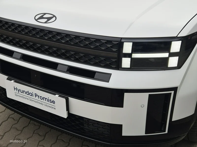 Hyundai SANTA FE 23
