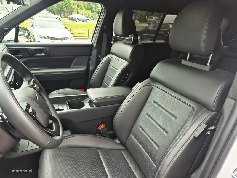 Hyundai SANTA FE 10