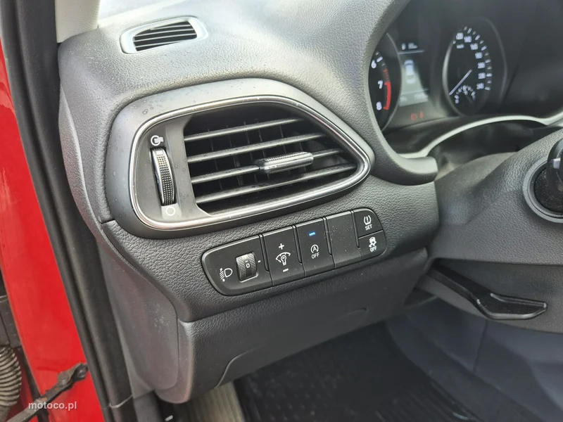 Hyundai i30 13