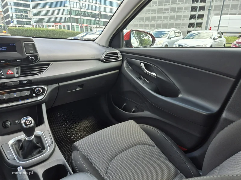 Hyundai i30 19