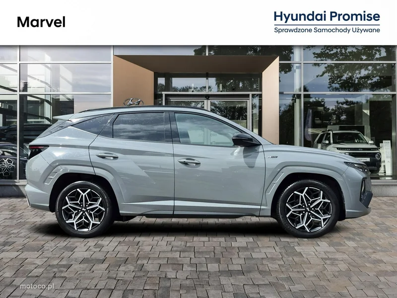 Hyundai TUCSON 4