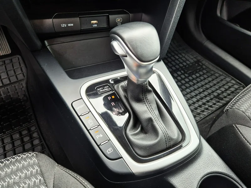 Kia Nowy Ceed 33