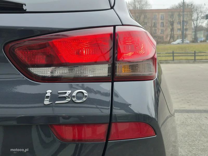 Hyundai i30 14