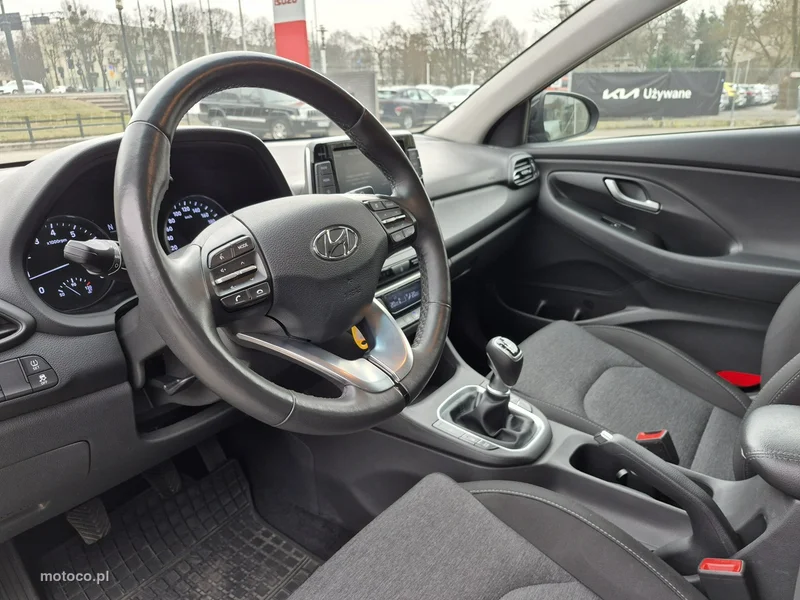 Hyundai i30 18
