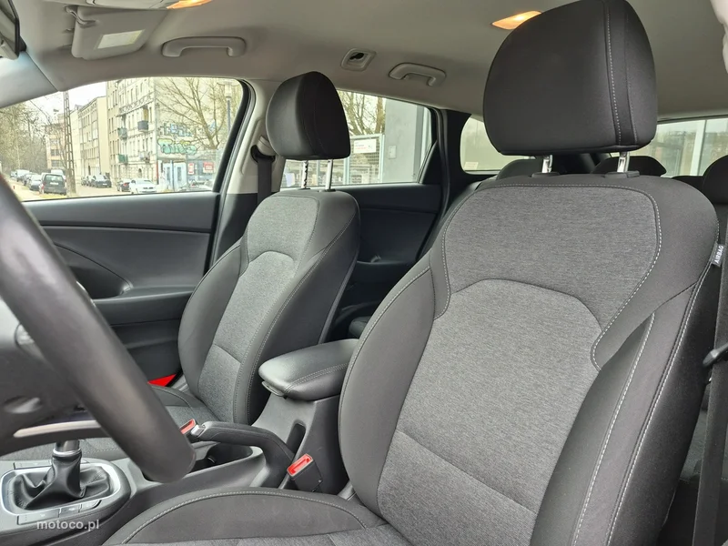 Hyundai i30 19