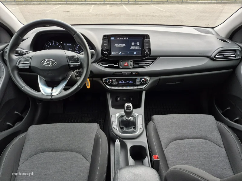 Hyundai i30 25