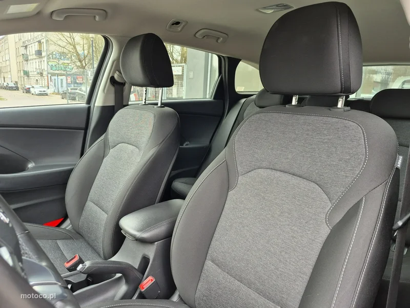 Hyundai i30 26