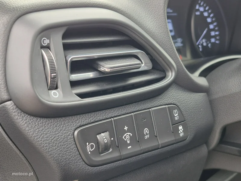 Hyundai i30 27