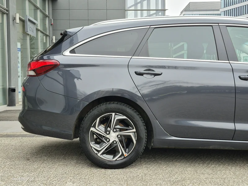 Hyundai i30 9
