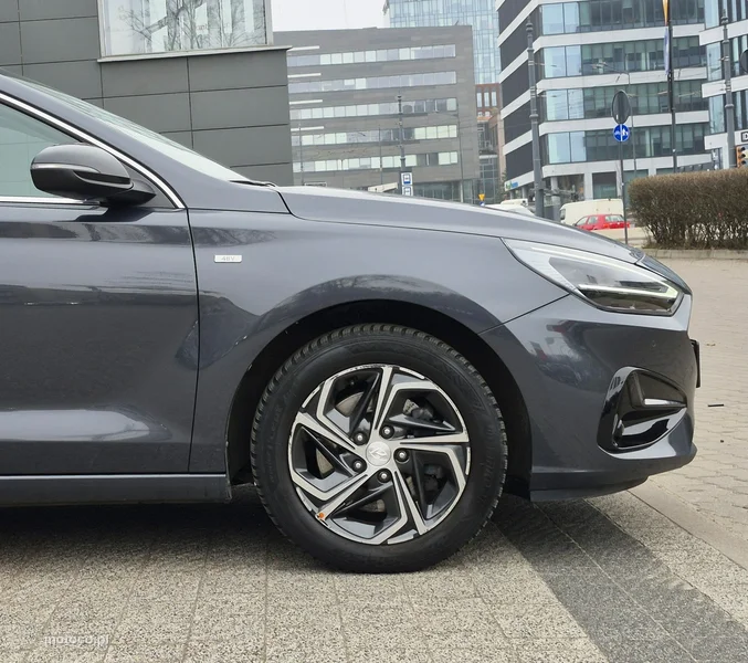 Hyundai i30 10