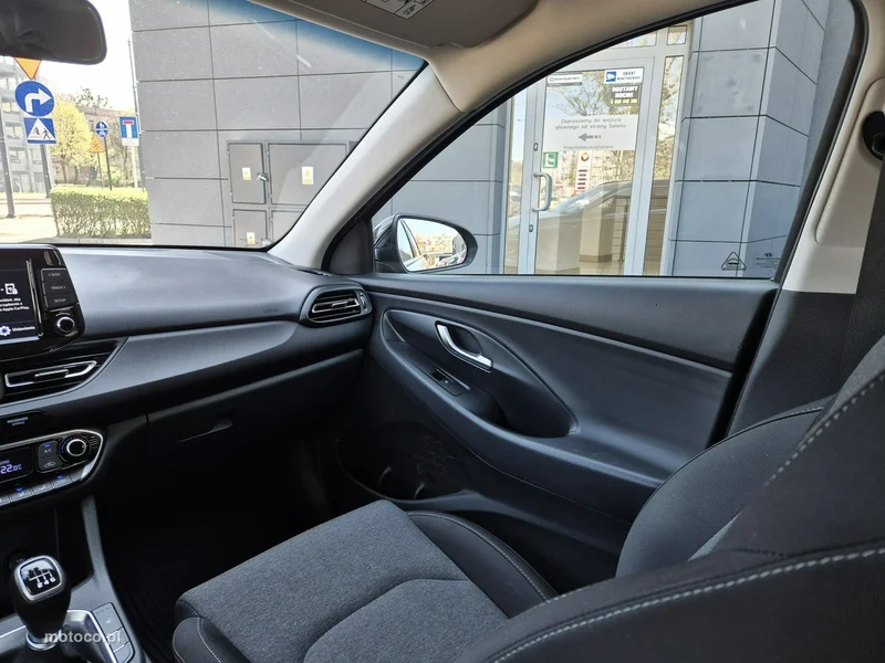 Hyundai i30 19