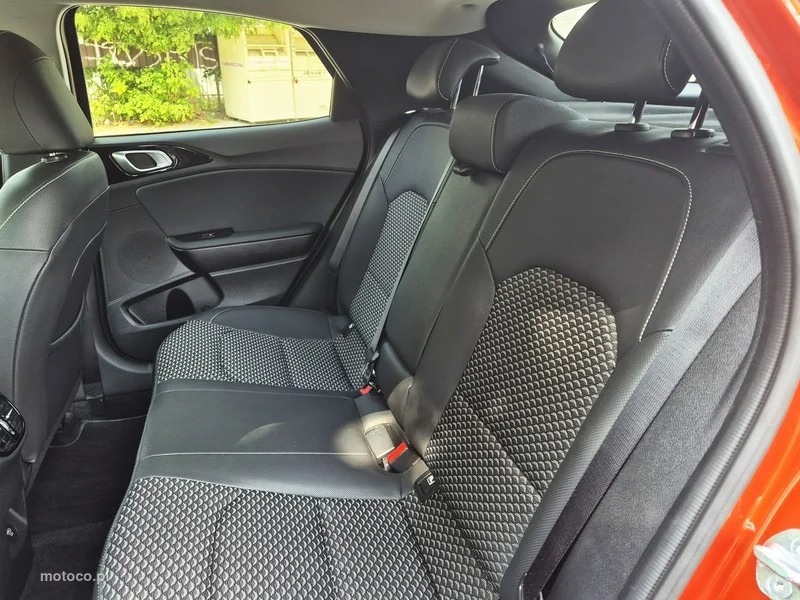 Kia XCeed 13