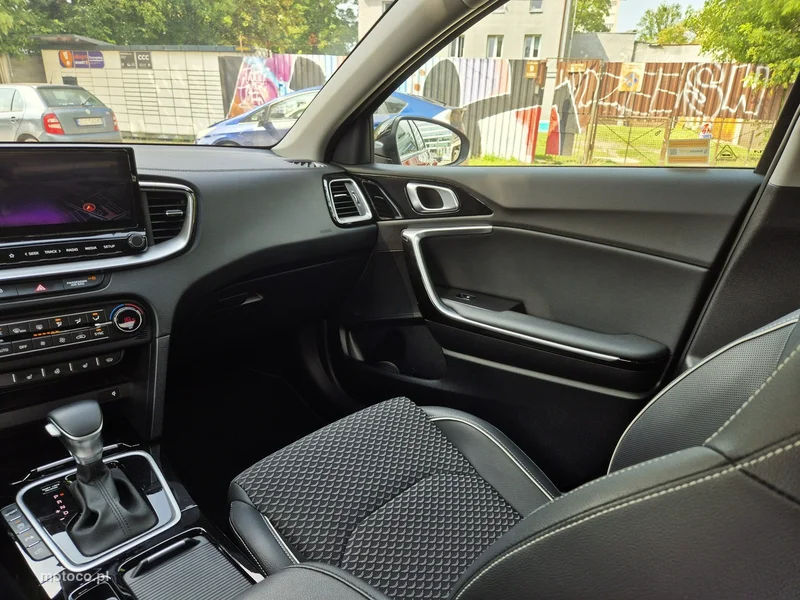 Kia XCeed 32
