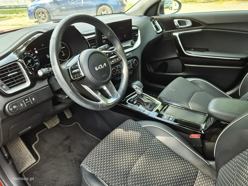 Kia XCeed 9