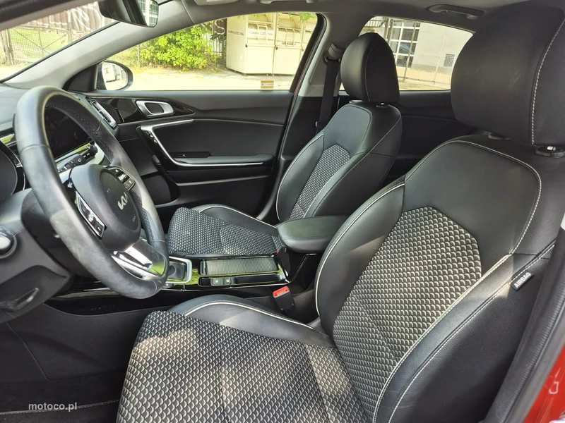Kia XCeed 10