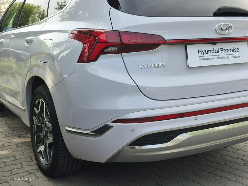 Hyundai SANTA FE 26