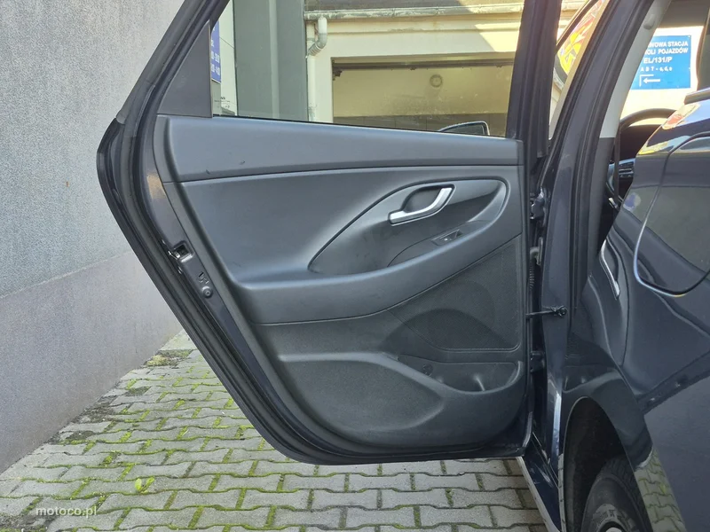 Hyundai i30 13