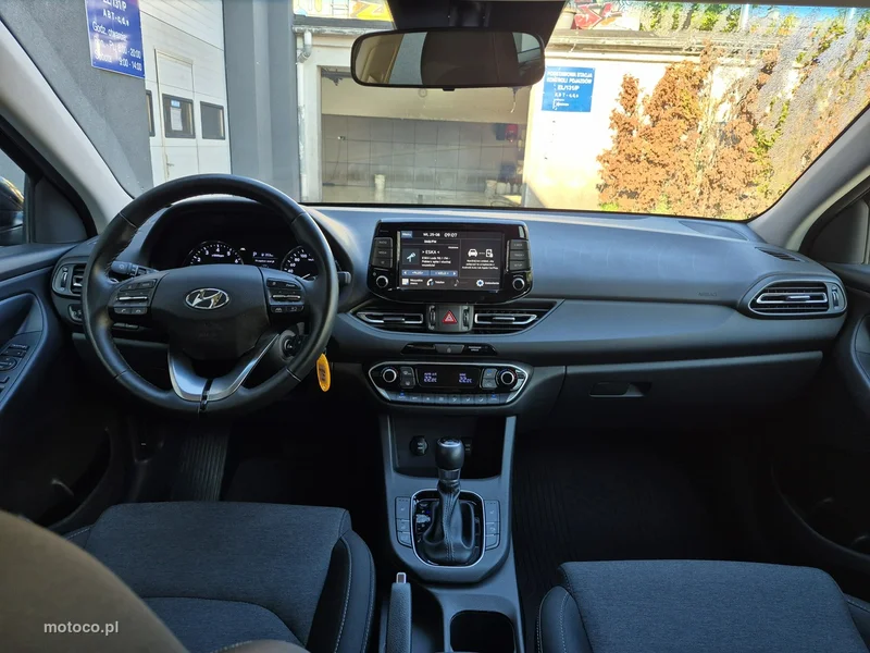 Hyundai i30 18