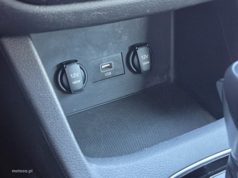 Hyundai i30 24