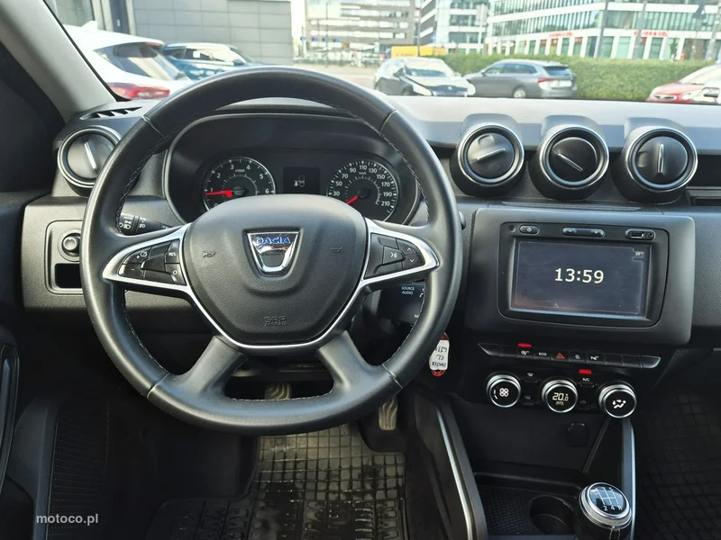 Dacia Duster 24
