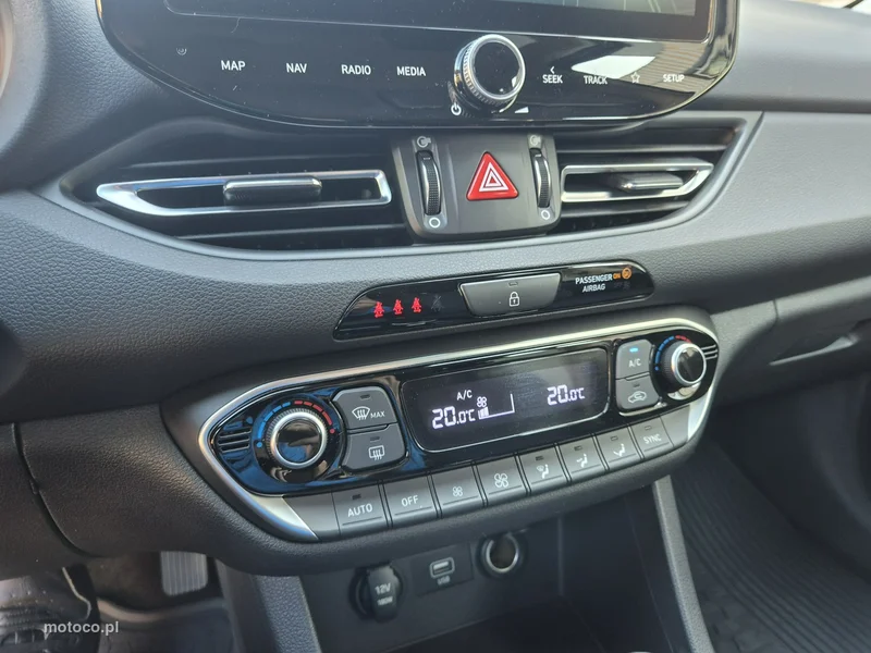 Hyundai i30 31