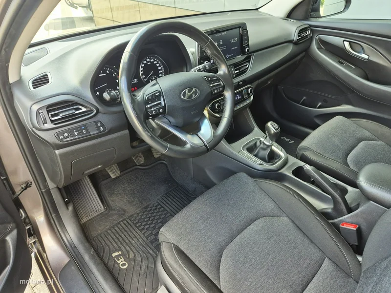 Hyundai i30 14