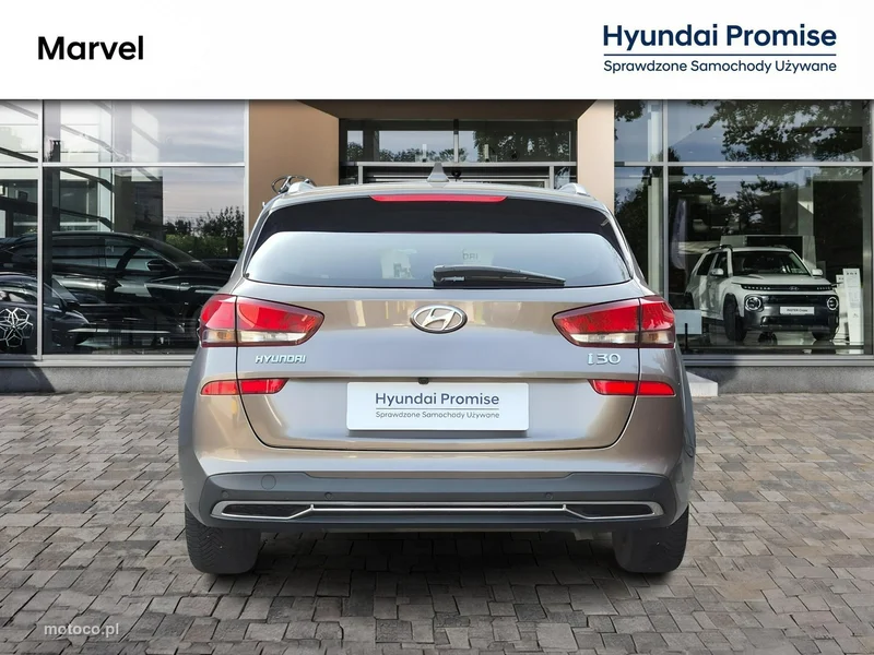 Hyundai i30 4