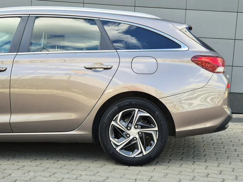 Hyundai i30 10