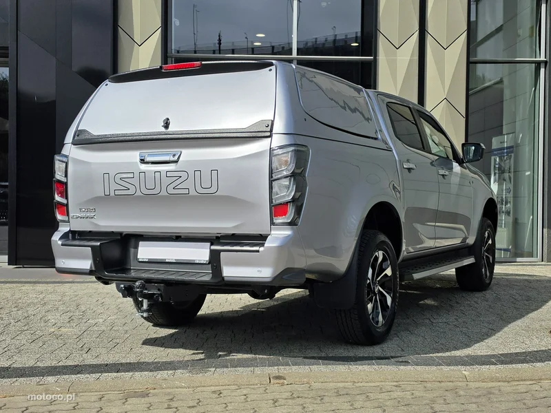 Isuzu D-Max 11