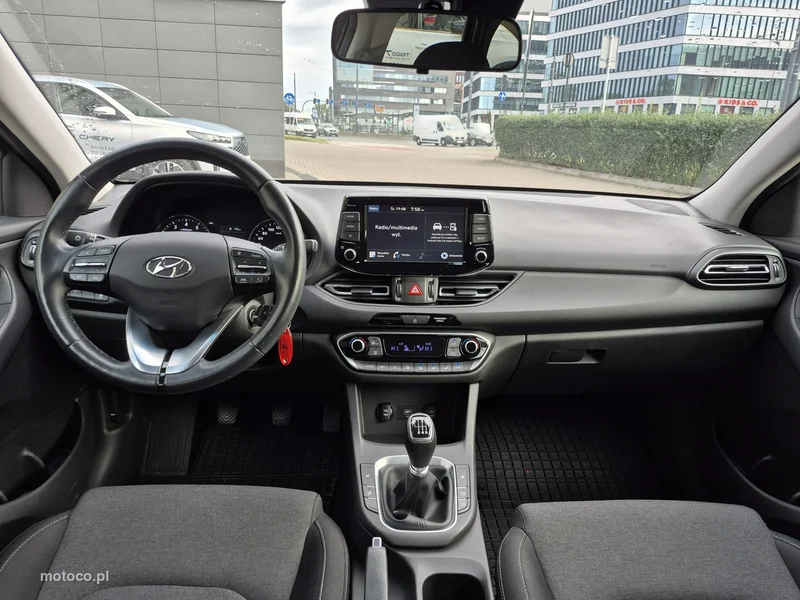 Hyundai i30 18