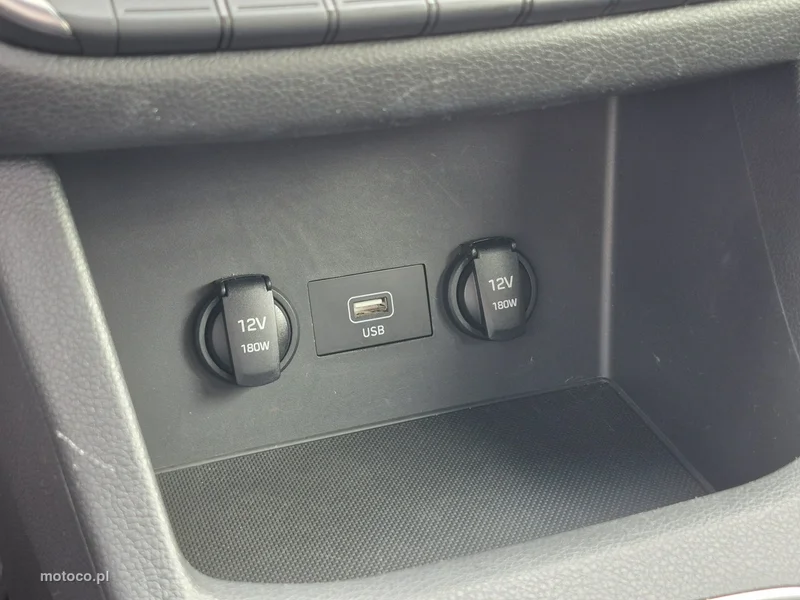 Hyundai i30 26