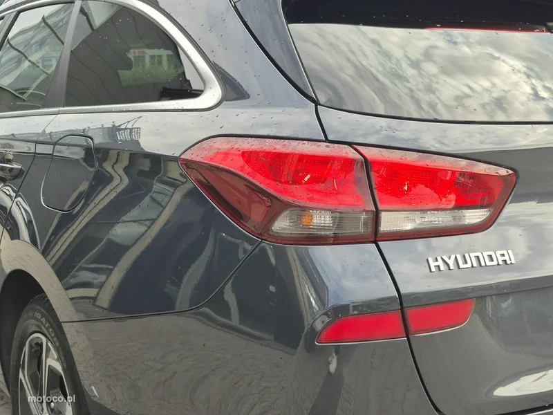 Hyundai i30 37