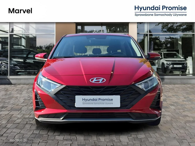 Hyundai i20 8