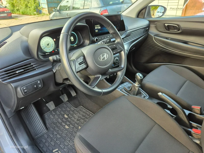 Hyundai i20 9