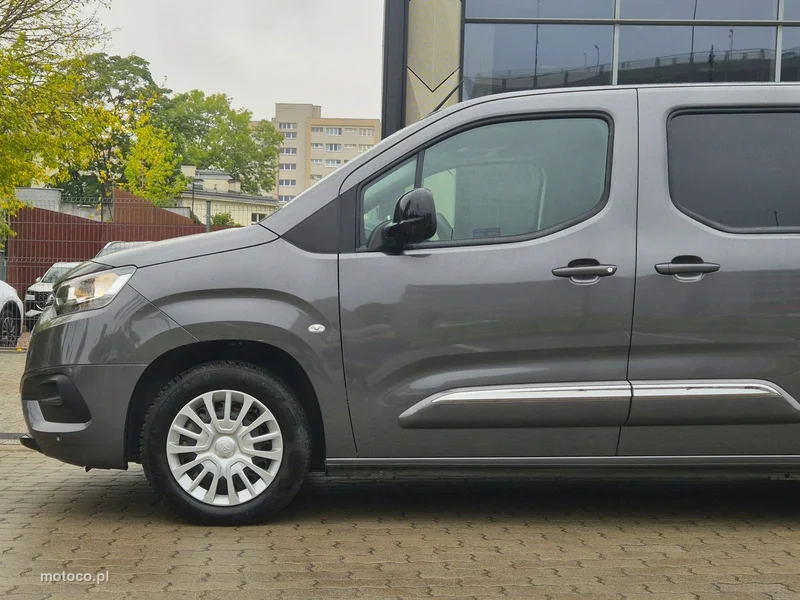 Toyota Proace City Verso 9