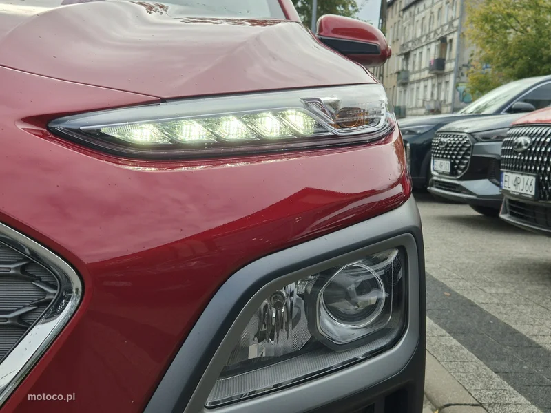 Hyundai KONA 19