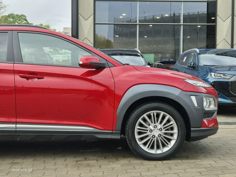 Hyundai KONA 21