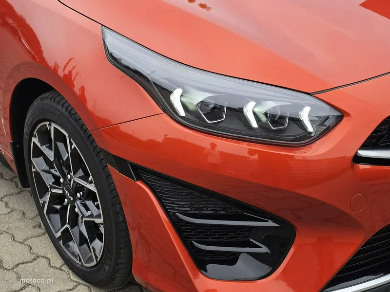 Kia Pro Cee'd 24