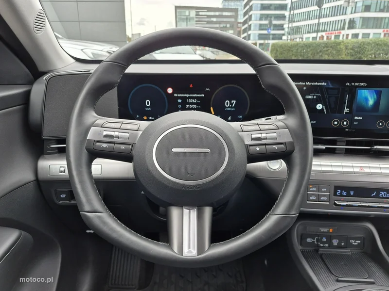 Hyundai KONA 27
