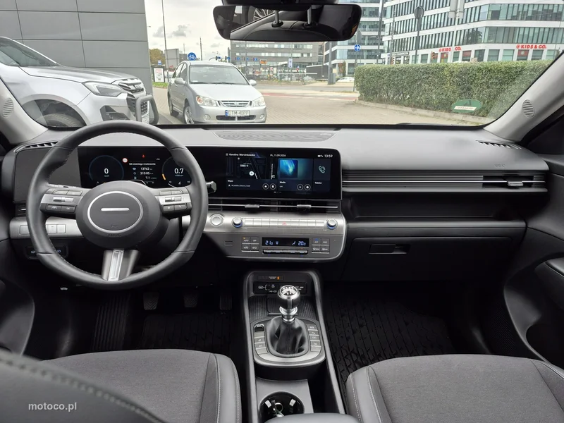 Hyundai KONA 29