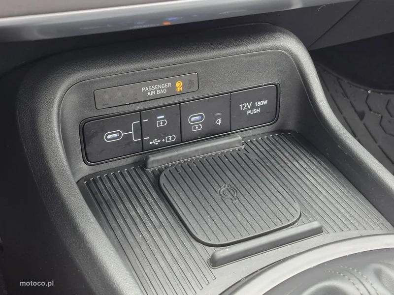 Hyundai KONA 37