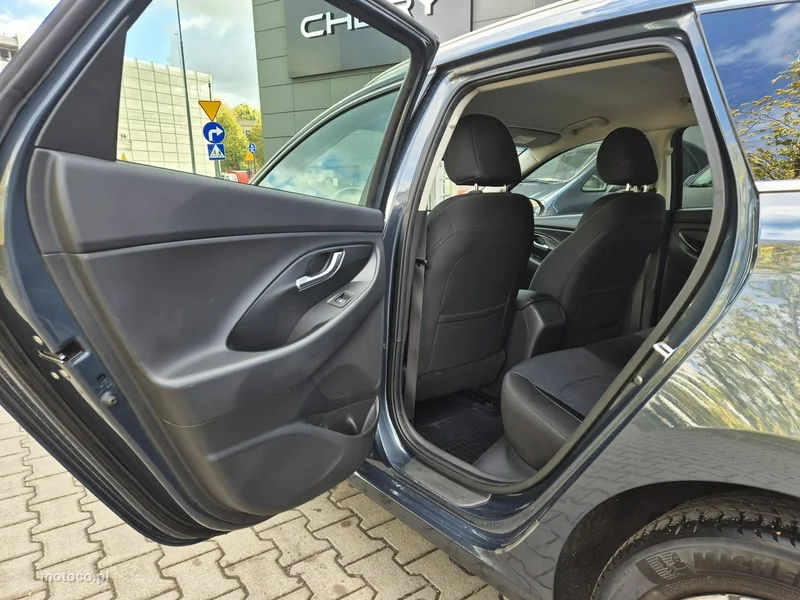 Hyundai i30 12
