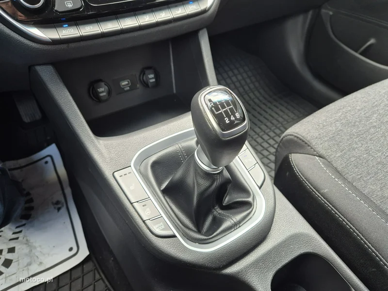 Hyundai i30 33