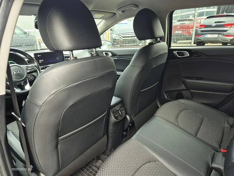 Kia Nowy Ceed 13