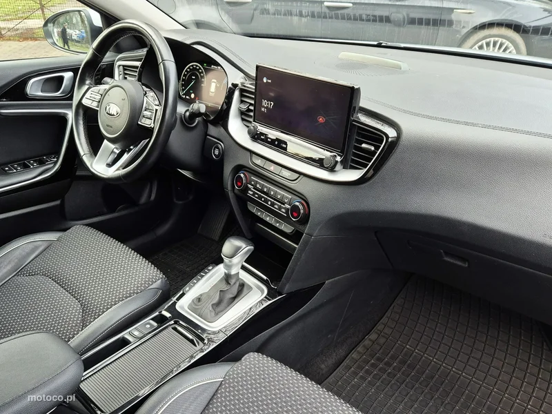 Kia Nowy Ceed 18