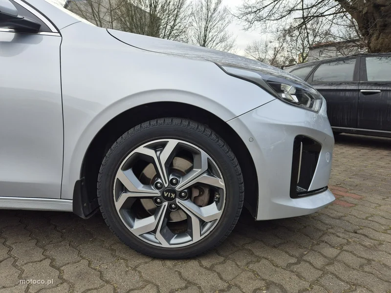 Kia Nowy Ceed 20